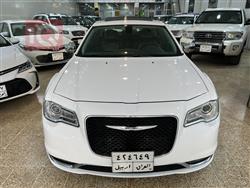 کرایسلەر 300